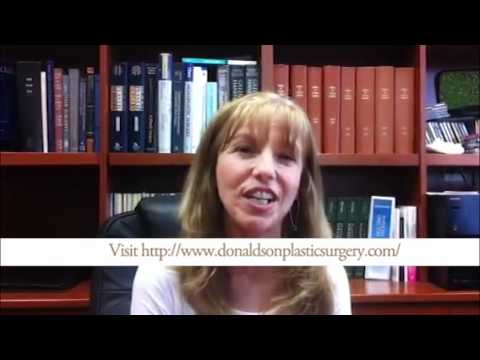 Facelift: Columbus, OH patient thrilled with her results!