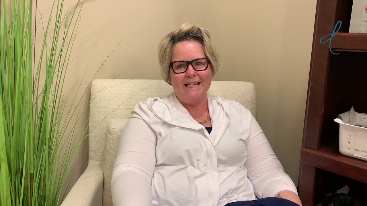 Patient Describes Her Experience with Dr. Donaldson & is Very Impressed by the Service & Her Results