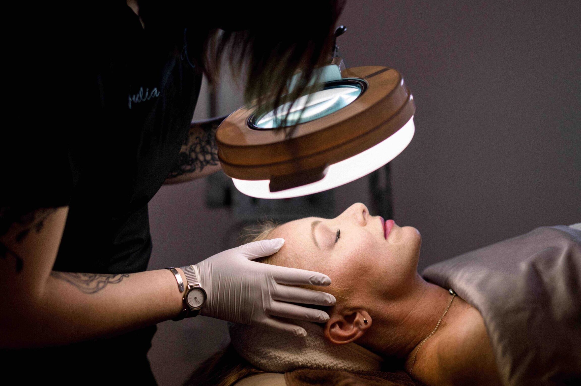 Tatjana performing a chemical peel in dublin ohio