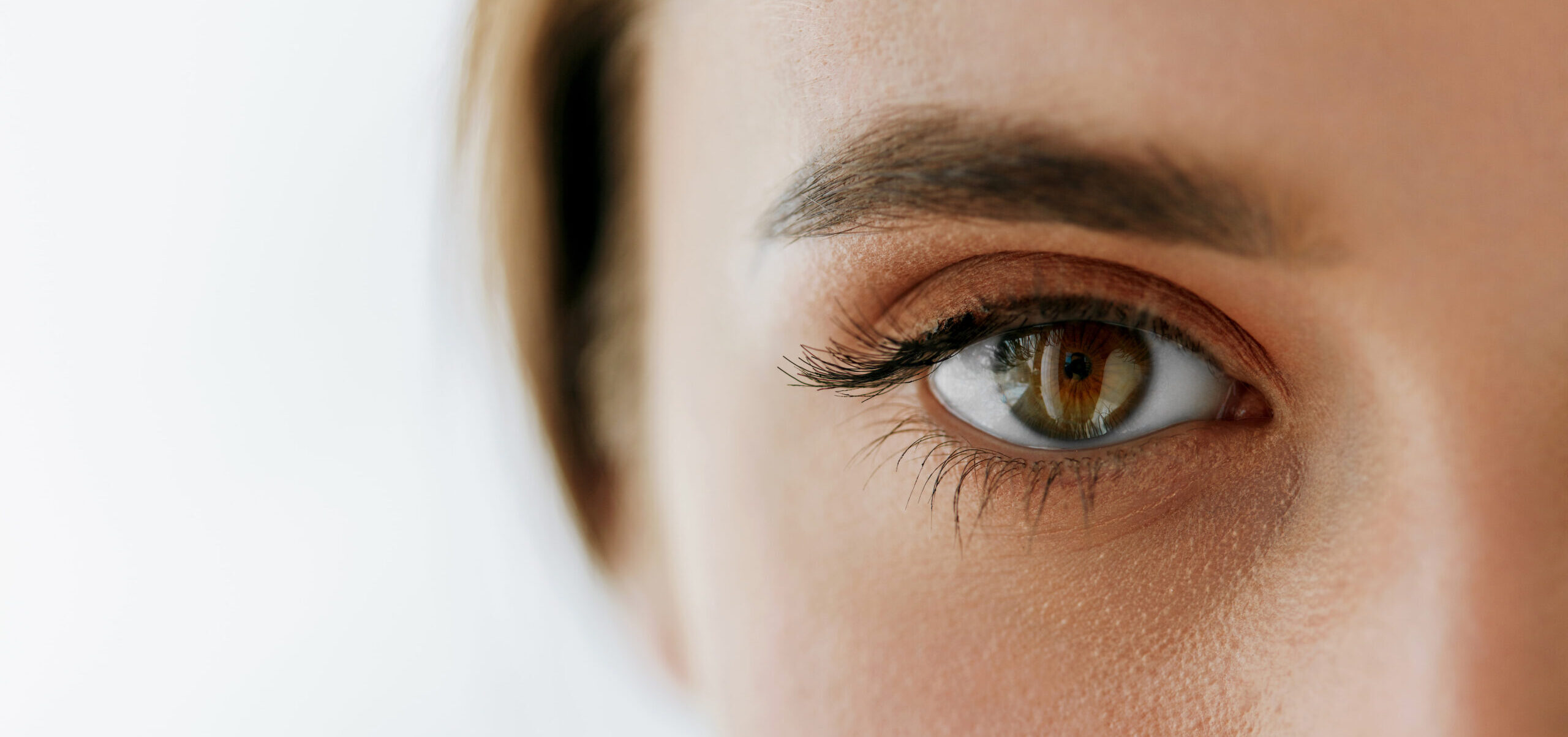 Close up photo of a patient with healthy sclera coloring