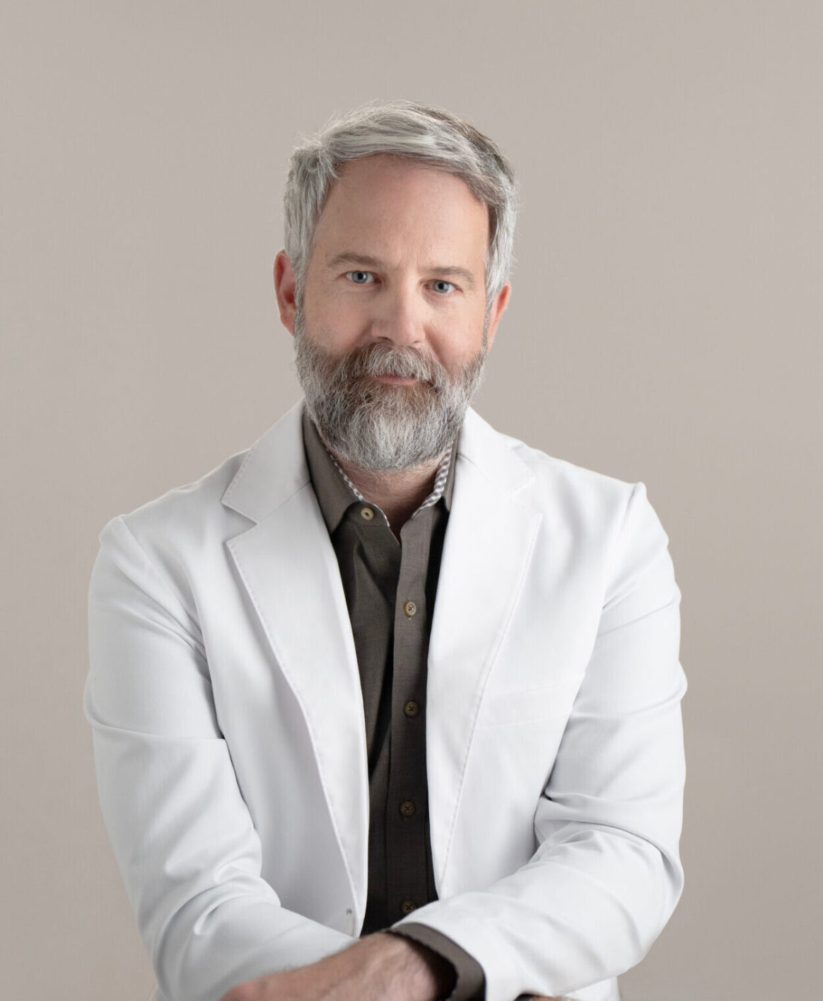 Breast Implant Surgeon Jeffrey Donaldson, MD