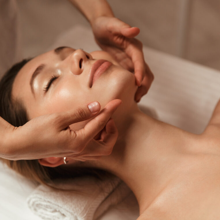 Hydrating Facial