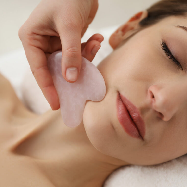 Organic Gua Sha Facial