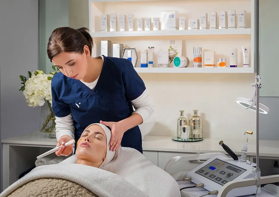 The DF Treatment being performed on a patient